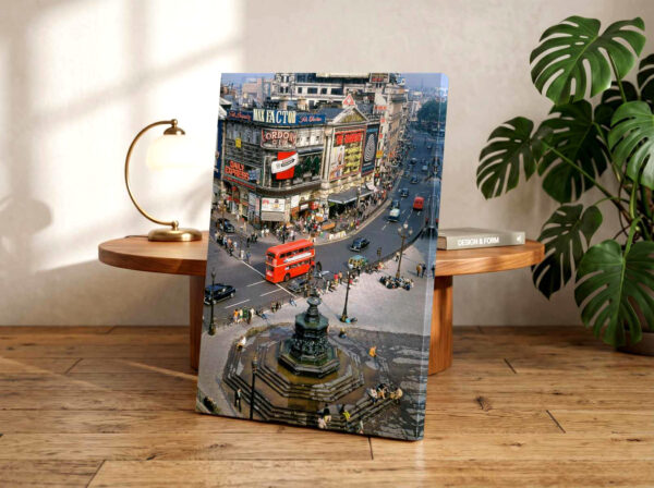 20260621175136-1f16d99d-9310-6514-ad14-3a05cb4f7e1e.jpg Piccadilly Circus and London Pavilion, London 1960s - Canvas Print