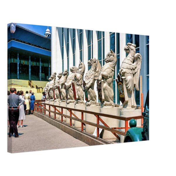 The Queen's Beasts, Westminster Abbey, London 1953 - Canvas Print 1cad4f40-88f8-4b03-81c3-08bfac5c9837