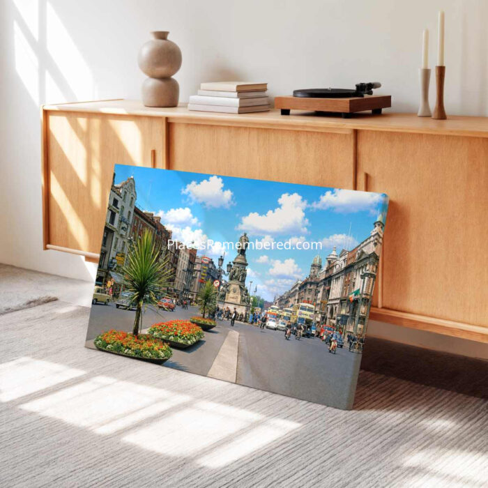 O'Connell Monument, Dublin 1960s - Canvas Print